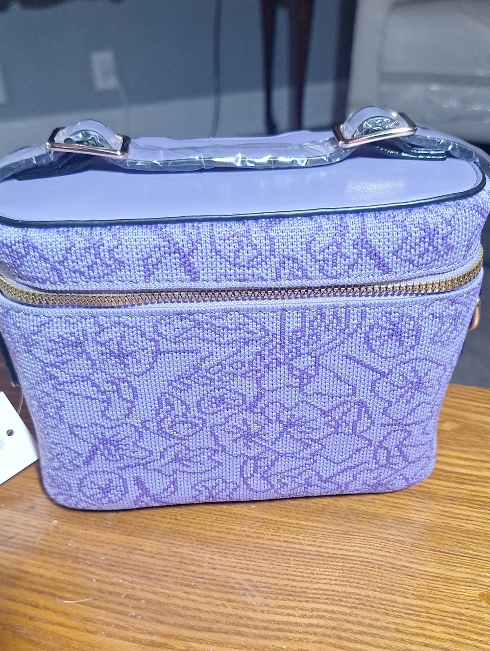Lavender Top-Handle Women's Cosmetic Bag